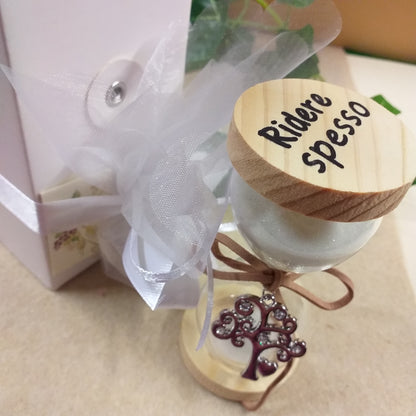 Ridere spesso frase stampata oggettistica da regalo e bomboniera uso confezionamento confetti clessidra vetro legno frasi stampate con scatola bianca packaging confezionare