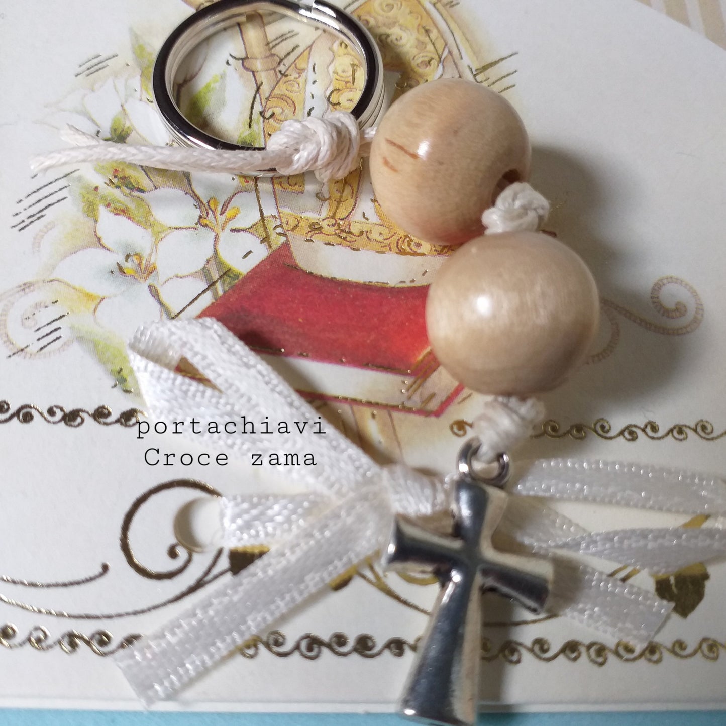 portachiavi ciondolo metallo zama perline legno corda ricordino di Croci per bomboniere sacre religiose Prima Comunione Cresima Battesimo pensierini souvenir