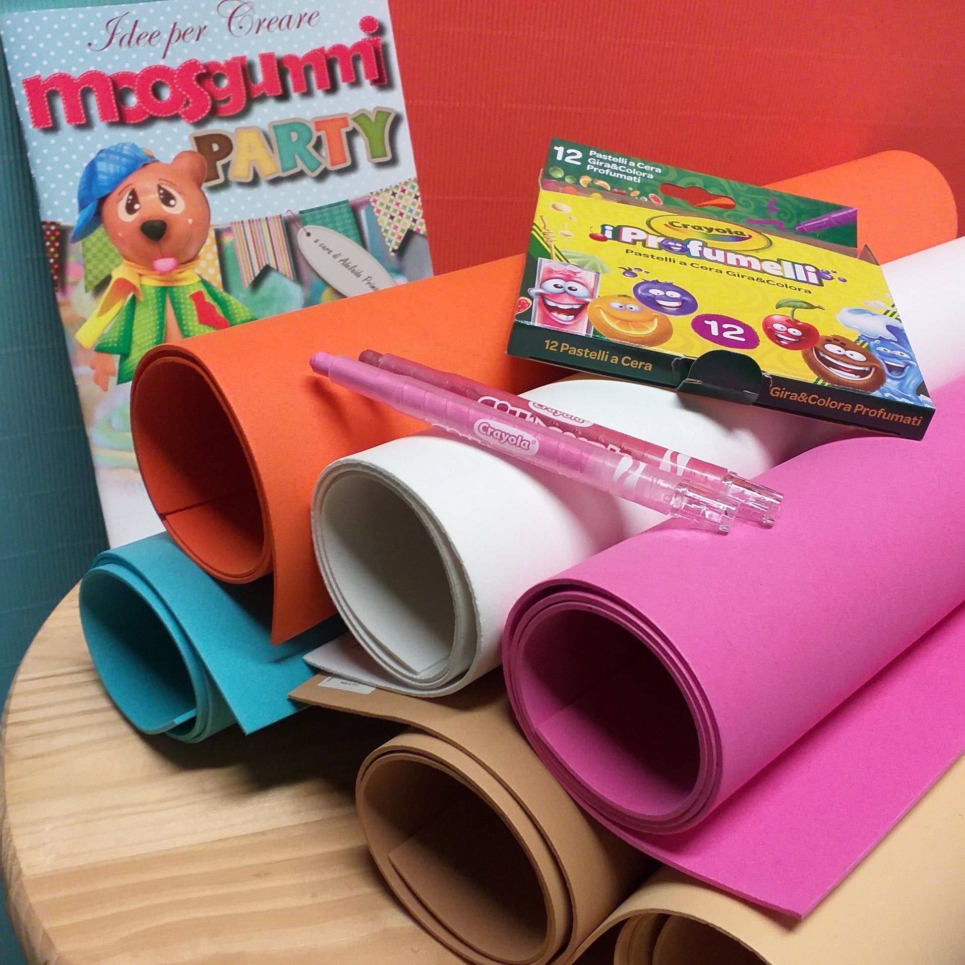 kit idee per creare moosgummi party libretto cartamodelli stafil colori assortiti gomma crepla eva kit pastelli a cera profumati 12 crayola profumelli fogli fommy