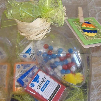 Confezione regalo Pasquale kit Cernit perline pulcini idee famiglia lei lui bimbi materiali creativi