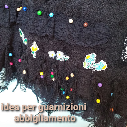 Idee crochet uncinetto fai da te con fettuccia Pizzo stafil Cécile applicazioni passamanerie abbigliamento gonna di lana con guarnizioni
