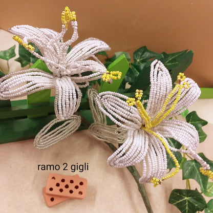 ramo 2 gigli shop negozio fiori perline Venezia idea regalo centrotavola, bouquet mazzo sposa