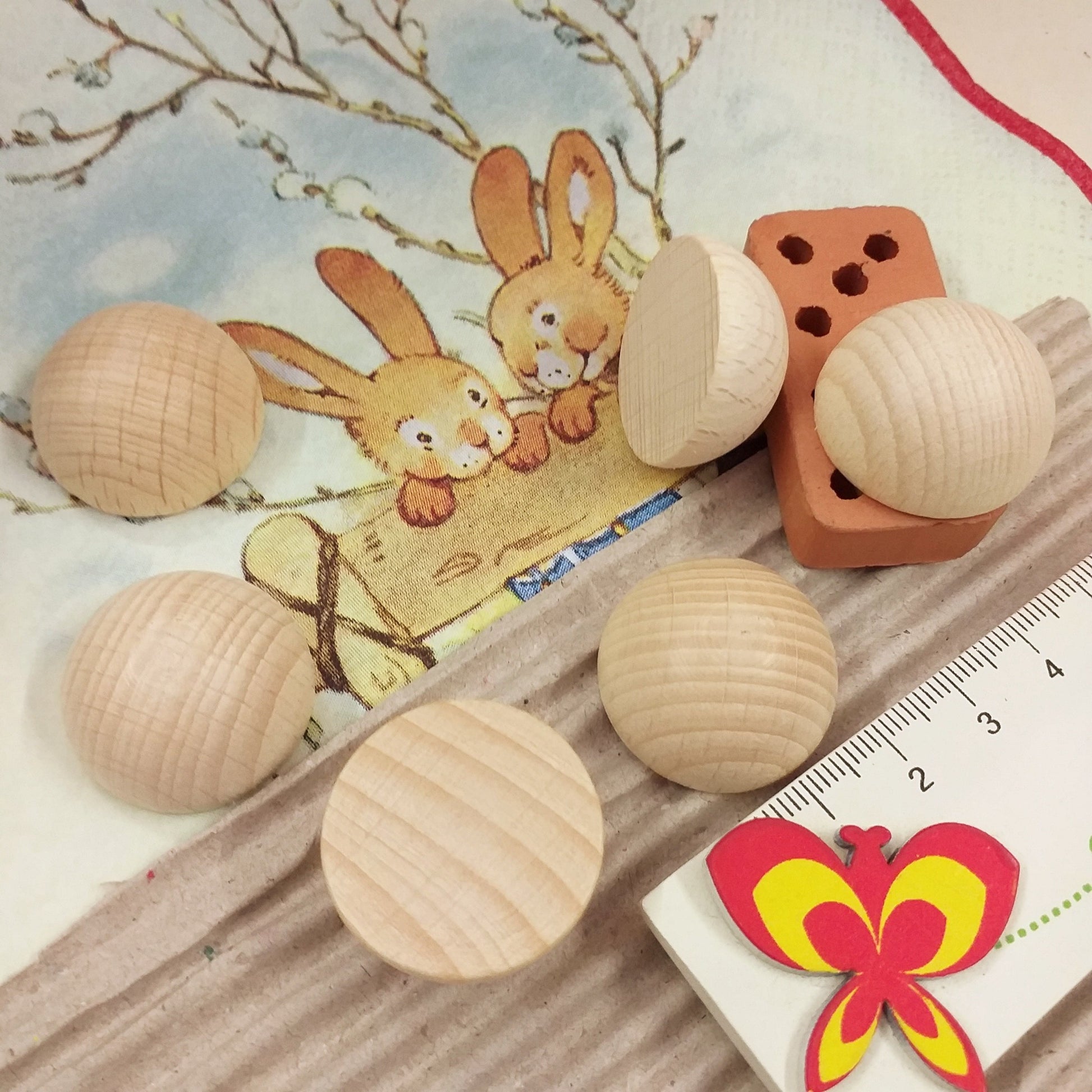25 mm perline semi perle mezze sfere palline piatte oggetti legno uso creare testine faccine con visetti gnomi naso folletti bambole mani piedi angioletti angeli fai da te lavoretti creativi natalizi bambini