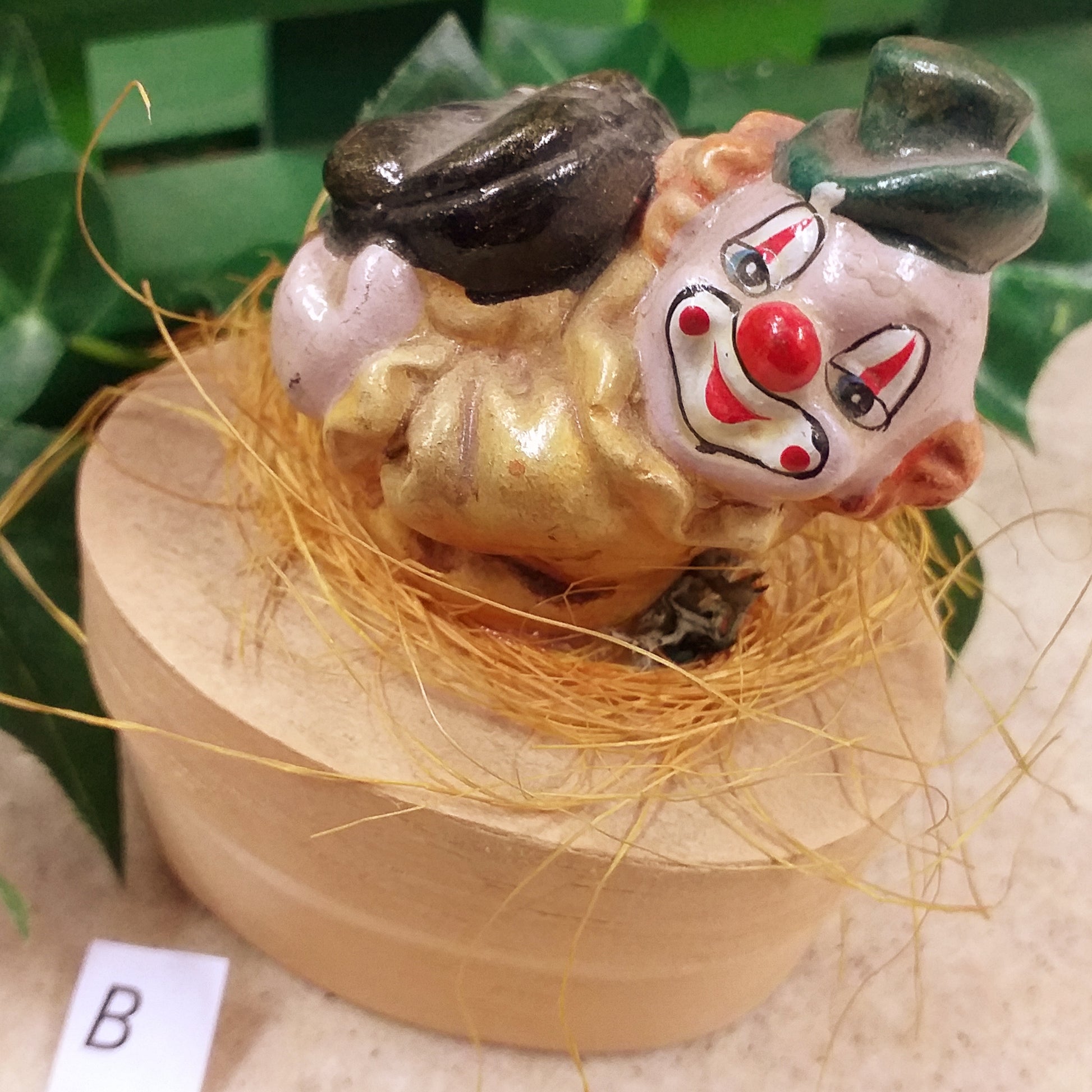 Scatolina pagliaccio oggetti resina miniature ricordini souvenir idee regalo collezioni bomboniere arredamento casa delle bambole