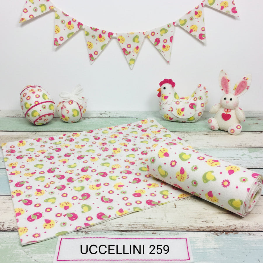 tessuto cucito creativo feltro pannello pannolenci pasqua stampato fantasia disegnato uccellini multicolore uso lavoretti creativi bambini pasquali ghirlande fuoriporta centrotavola decorazioni fiori fiocchi nascita, bandierine festa, uova gallina coniglietto