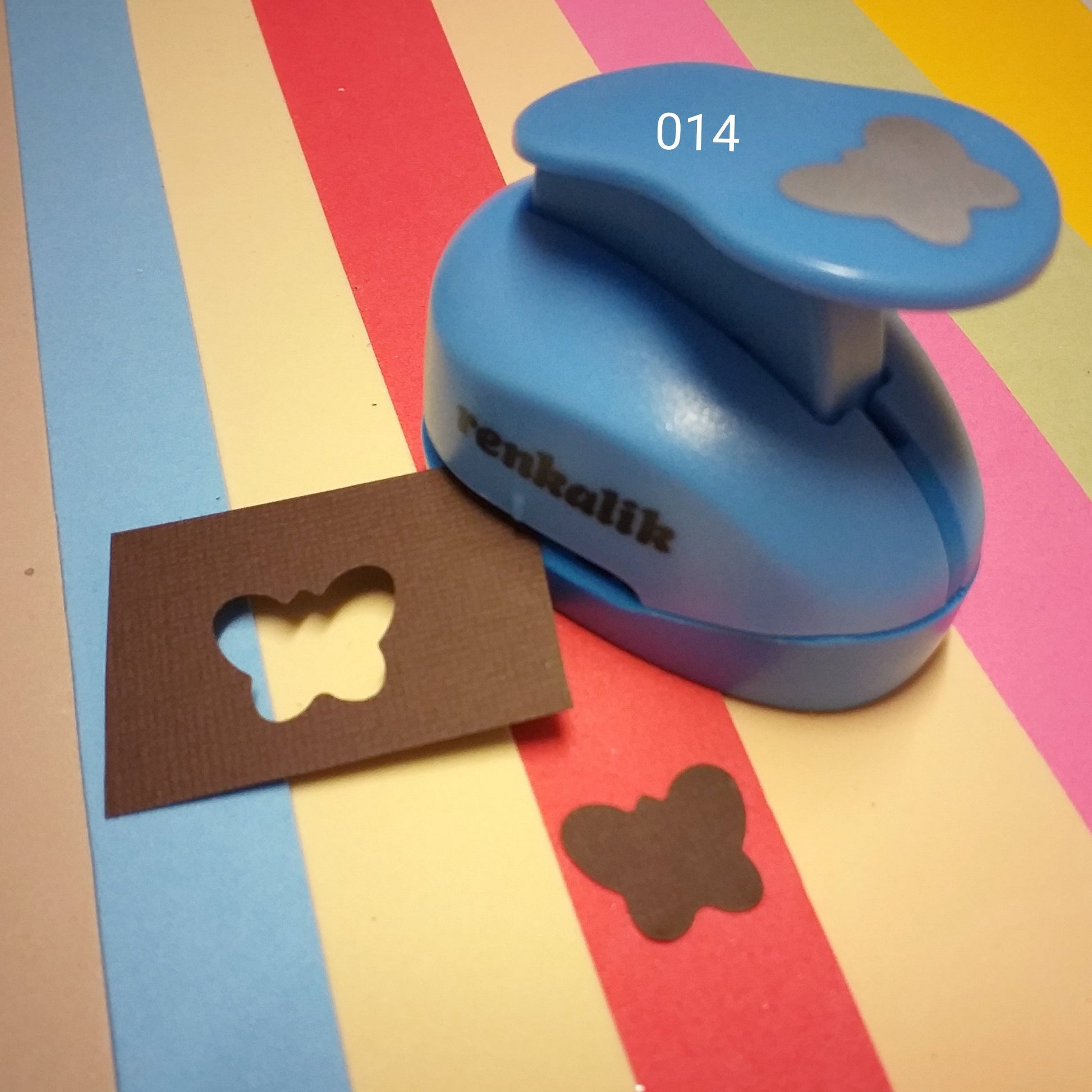 fommy punch renkalik crafts perforatore per farfalla gomma crepla carta Eva foam punzone stampino a leva fustella manuale uso per biglietti decorazioni lavoretti creativi bambini scrap art