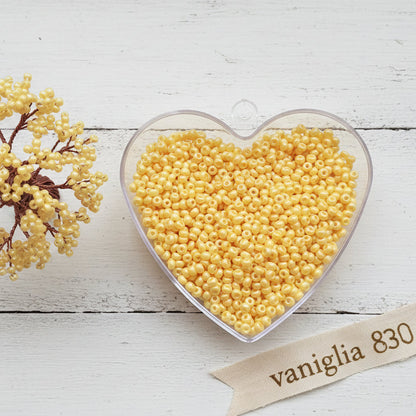 vaniglia perline vetro perlato hobby conteria veneziana rocailles uso creare fiori di perle bijoux bigiotteria foglie alberi bonsai piantine natalizie e primavera pasquali mimosa