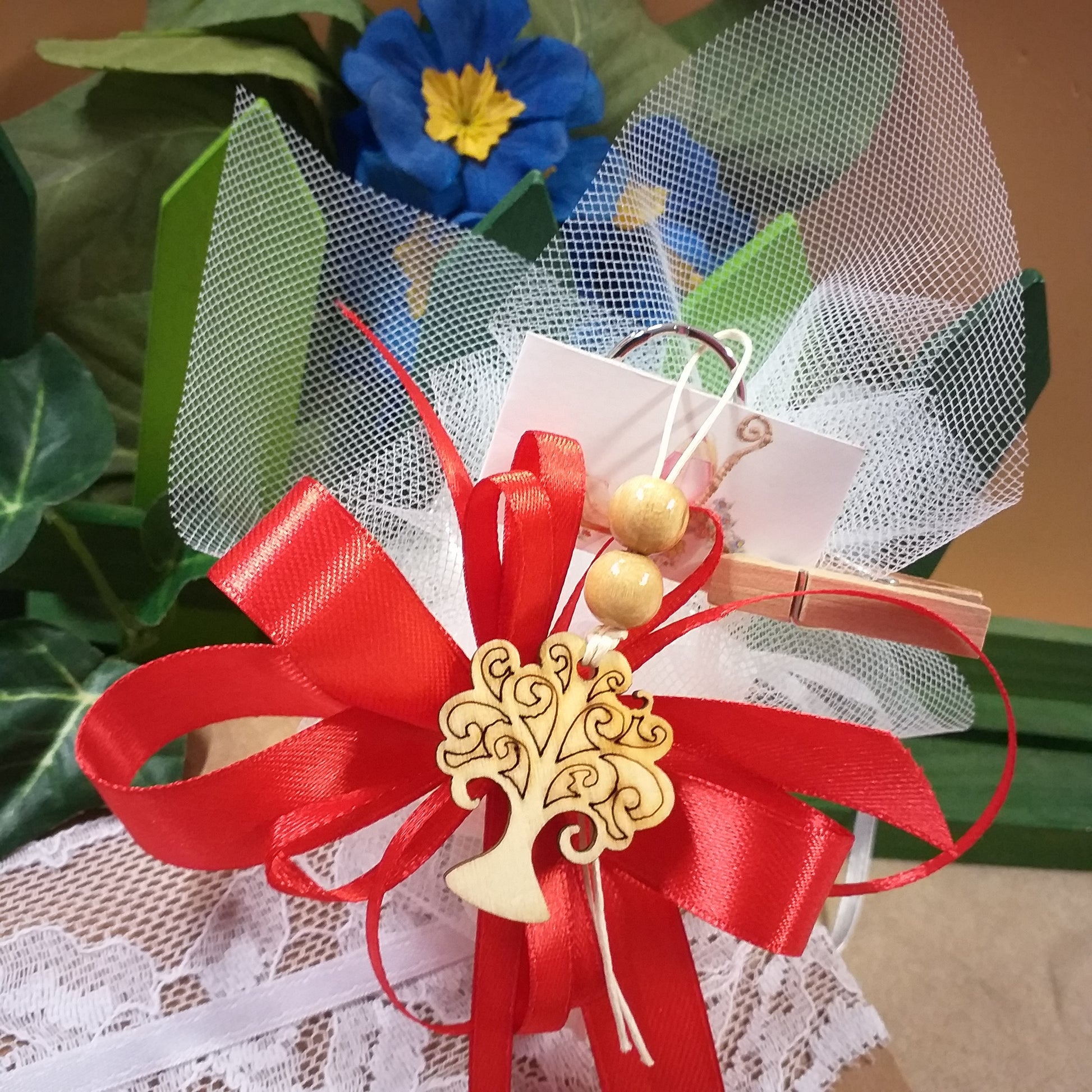 Rosso Bomboniere albero della vita portachiavi legno confezionate o kit fai da te colori sacchetto nastro con bigliettino comunione cresima battesimo 