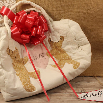 borsa love tessuto orsi dear porta lavoro di hobbistica shop online offerte stock vetrina San Valentino idee regalo economiche originali particolari artigianali per lei e lui festa innamorati 14 febbraio confezione packaging orsetti love fiocco