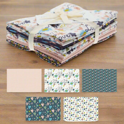 stock 3 fiori cuori scritta love assortimento flower fantasia di stoffe cotonine tessuti scampoli uso cucito creativo bambole di pezza fiocchi nascita hobbistica vetrinistica festa della mamma san valentino