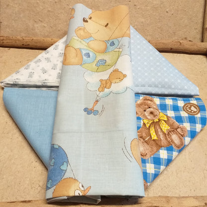 Vetrina negozio scampoli stoffa 100% cotone per cucito creativo Hobby patchwork quilting tessuto stampato per bimbi in fantasia uso creazioni fiocchi nascita corredino neonato
