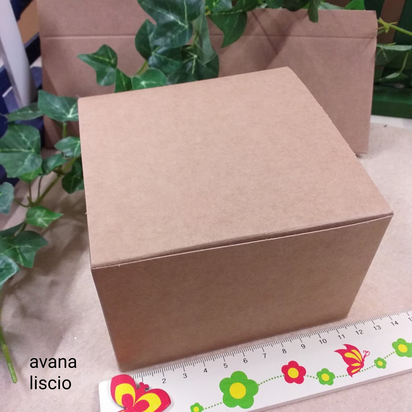 12 x 12 x 8 cm grandi basse rustiche country scatole cartone avana liscio bomboniere fai da te e regalo cartoncino beige uso confezioni packaging pasticceria enogastronomia