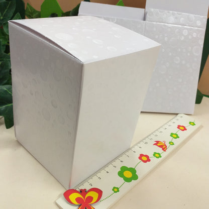 8 x 8 x 11 cm  scatole bomboniere fai da te economiche cartone bianco matrimonio quadrate pieghevoli uso confezionare oggetti regali packaging confezionamento
