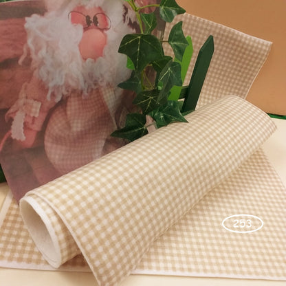 beige 253 scampolo pezza di stoffa a quadretti pannolenci tessuto feltro uso materiale cucito creativo hobbistica gnomi bambole ghirlanda fuoriporta Natale Babbo Noel