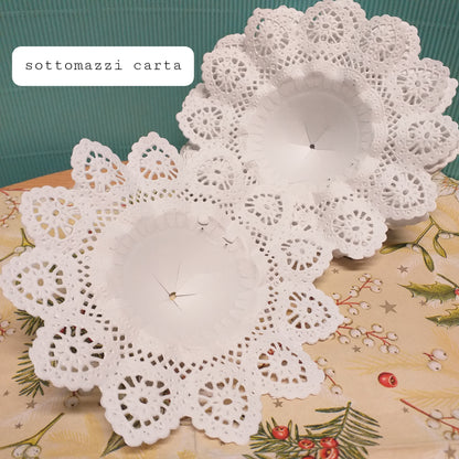 sottobouquet sottomazzi centrini di carta bianca con pizzo fai da te fiori artificiali biedermeier composizioni fioristi natale pasquali