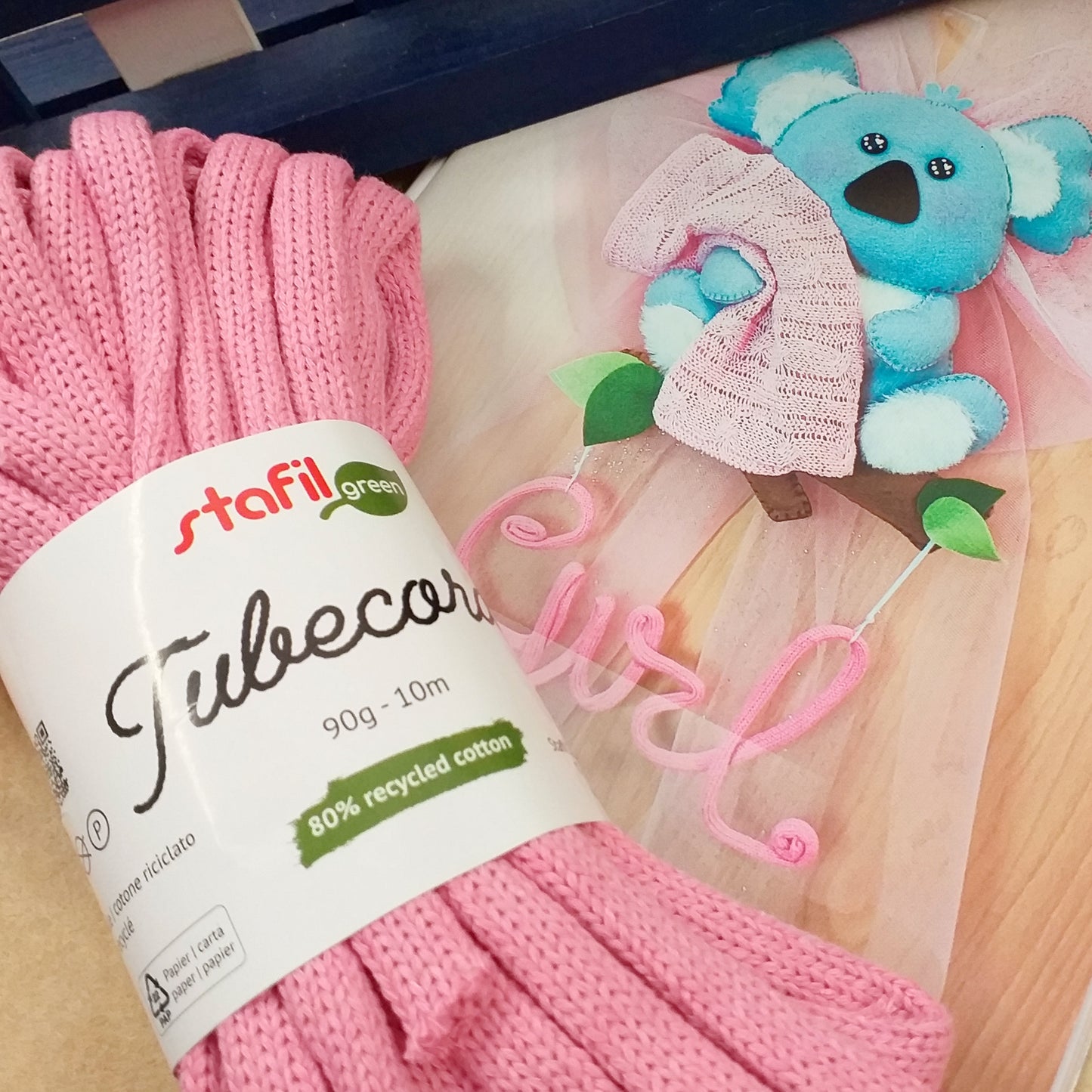 koala dolci coccole da libretto stafil fatto con amore idee in stoffa e pannolenci kit fai da te guida feltro fiocchi nascita come creare coccarde bimbi con scritte tricotin baby e nome cordoncino pronto filo modellabile