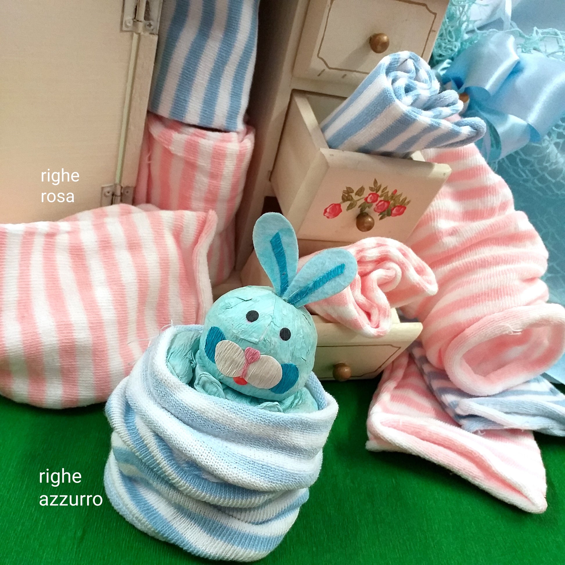 rosa celeste azzurro fantasia a righe tubolari per bambole di maglina tessuto elasticizzato uso fai da te pupazzi bamboline pigottine cucito creativo hobbistica fiocco nascita bebè