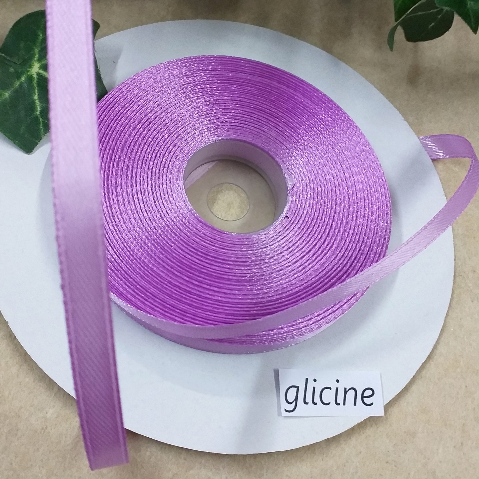 glicine lavanda vendita al metro di nastro doppio raso made in Italy colori speciali uso confezionare bomboniere fai da te pacchi regalo hobbistica come passamaneria packaging vetrinistica